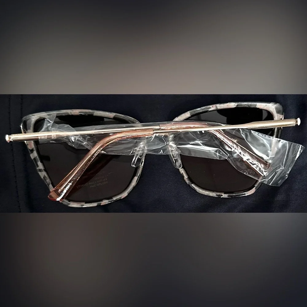 RARE Rag & Bone NWT 56mm Cateye Sunglasses